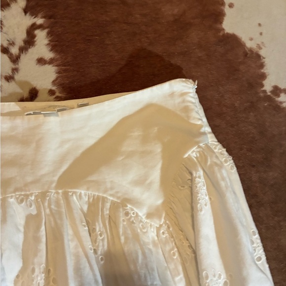 Forever That Girl White eyelet Anthropoligie skirt 
size medium - Picture 6 of 9